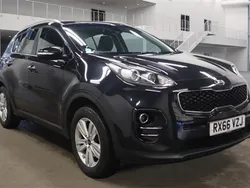 Black Used 2016 Kia Sportage 2 SUV | £7,995 (Fair price)
