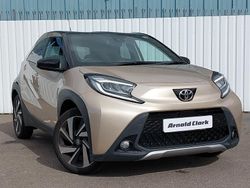 Beige Used 2023 Toyota Aygo X SUV | £13,998