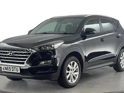 Black Used 2020 Hyundai Tucson SE SUV | £13,780 (A bit pricey)