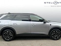 Grey Used 2025 Peugeot 5008 GT MPV | £29,480 (Fair price)
