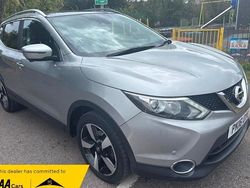 Silver Used 2016 Nissan Qashqai N-Connecta SUV | £5,990 (Fair price)