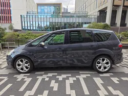 Grey Used 2007 Ford S-MAX Titanium MPV | £1,950