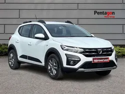 White Used 2022 Dacia Sandero Comfort Hatchback | £11,624 (Good price)