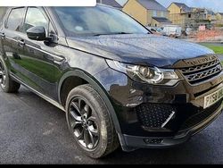 Black Used 2018 Land Rover Discovery Sport Landmark SUV | £12,995 (Fair price)