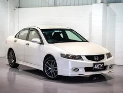White Used 2004 Honda Accord Sedan | £13,685