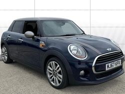 Black Used 2017 Mini Cooper Hatch Hatchback | £9,990 (Fair price)