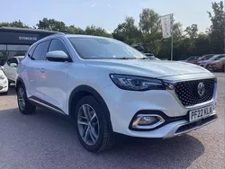 White Used 2022 MG HS Exclusive SUV | £15,995 (A bit pricey)
