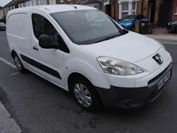 White Used 2010 Peugeot Partner MPV | £1,250 (Super price)