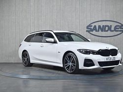 White Used 2021 BMW 330e M Sport Estate | £21,499 (Fair price)