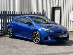 Blue Used 2016 Vauxhall Astra Coupe | £9,995 (Fair price)