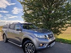 Grey Used 2017 Nissan Navara Tekna Pickup | £15,495 (Fair price)
