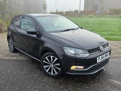 Black Used 2015 VW Polo SE Hatchback | £3,999 (Good price)
