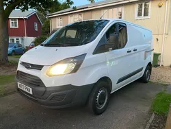 White Used 2017 Ford Transit Custom Van | £5,500