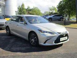 White New 2025 Lexus ES300H Sedan | £43,990