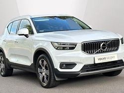 White Used 2021 Volvo XC40 Inscription SUV | £21,400 (Good price)