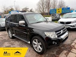 Black Used 2011 Mitsubishi Shogun SUV | £7,995 (Good price)