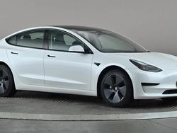 White Used 2021 Tesla Model 3 Standard Range Sedan | £16,098 (Fair price)