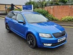 Blue Used 2016 Skoda Octavia SE Technology Estate | £4,295 (Fair price)
