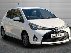 White Used 2016 Toyota Yaris Hatchback | £10,350 (Fair price)