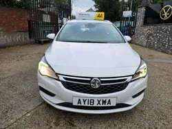 White Used 2018 Vauxhall Astra SRi Estate | £6,650 (Fair price)