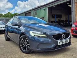 Blue Used 2017 Volvo V40 Momentum Estate | £6,090 (Fair price)