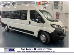 White Used 2018 Peugeot Boxer Access Van | £9,260 (Good price)