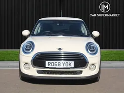 White Used 2018 Mini Cooper Hatch Hatchback | £10,859 (Fair price)