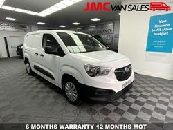 White Used 2020 Vauxhall Combo Edition MPV | £10,495 (Expensive)