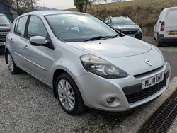 Silver Used 2010 Renault Clio II Dynamique Hatchback | £1,950 (Good price)