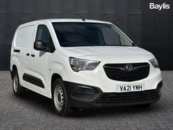 White Used 2021 Vauxhall Combo MPV | £7,795 (Good price)