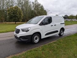 White Used 2022 Vauxhall Combo MPV | £5,250 (Super price)