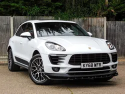 White Used 2018 Porsche Macan SUV | £33,965 (Fair price)