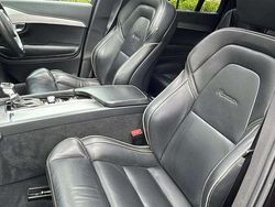 Black Used 2018 Volvo XC90 R-Design Pro SUV | £32,399 (Fair price)