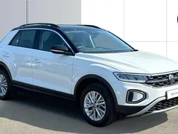Used 2025 VW T-Roc Life SUV | £19,846 (Fair price)