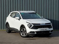 White Used 2025 Kia Sportage SUV | £24,298 (Super price)