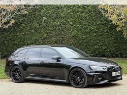 Black Used 2020 Audi RS4 Advanced Estate | £53,995 (Fair price)