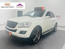 White Used 2011 Mercedes ML300 SUV | £6,000 (Fair price)