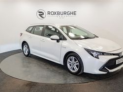 White Used 2021 Toyota Corolla Estate | £14,399 (Fair price)