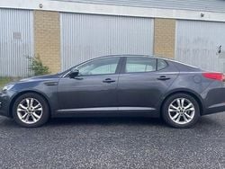 Grey Used 2011 Kia Optima Sedan | £3,490 (A bit pricey)
