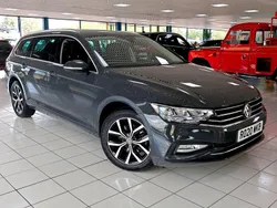 Grey Used 2020 VW Passat SEL Estate | £18,489 (Fair price)