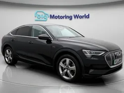 Used 2022 Audi e-tron SUV | £21,100 (Fair price)