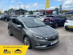 Grey Used 2017 Vauxhall Astra Elite Hatchback | £5,995 (Fair price)