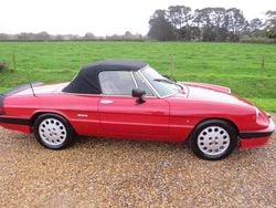 Red Used 1989 Alfa Romeo 2000 Cabriolet | £12,750
