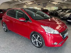 Red Used 2014 Peugeot 208 S Hatchback | £4,800 (Fair price)
