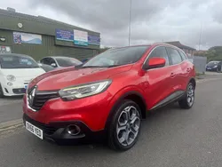 Red Used 2016 Renault Kadjar Dynamique SUV | £6,750 (Fair price)