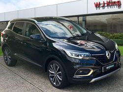 Diamond black Used 2020 Renault Kadjar Version S SUV | £13,835 (Fair price)