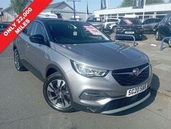 Grey Used 2020 Vauxhall Grandland X SRi SUV | £13,477 (Fair price)