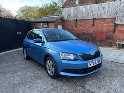 Blue Used 2015 Skoda Fabia SE Hatchback | £4,290 (Fair price)
