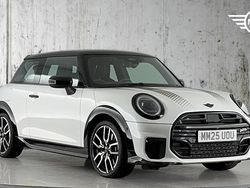 White Used 2025 Mini Cooper Sport Hatchback | £28,742 (Expensive)