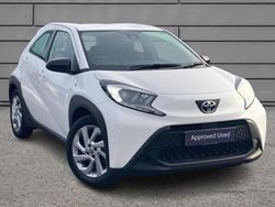 White Used 2024 Toyota Aygo PURE Hatchback | £13,295 (Fair price)